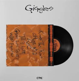 Da Bin Hong - Giggles Da Bin Hong - Giggles